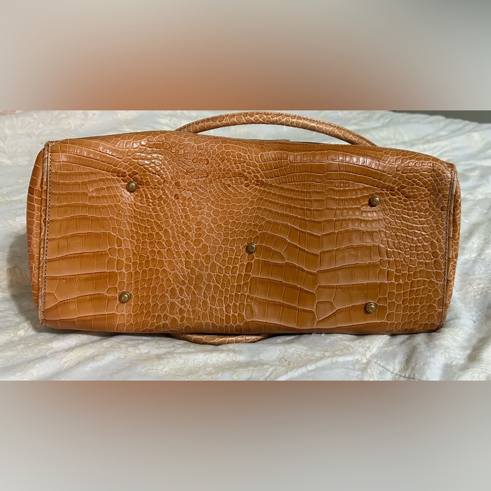 Brahmin Tote- Outlet - Picture 5 of 13